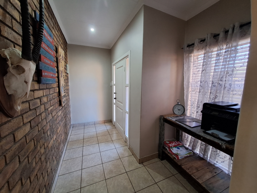 5 Bedroom Property for Sale in Jordaan Park Gauteng