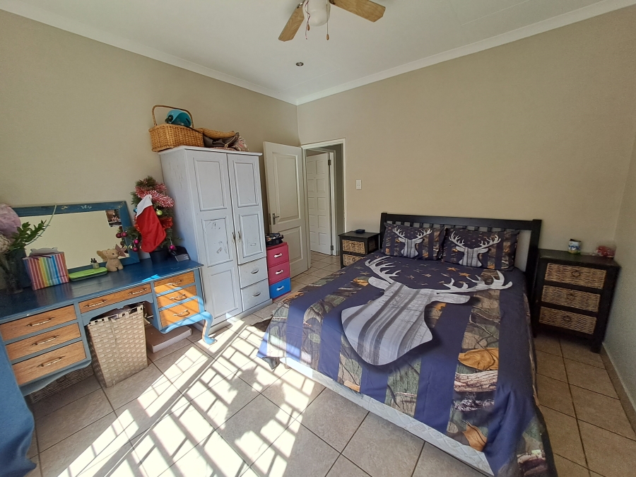 5 Bedroom Property for Sale in Jordaan Park Gauteng