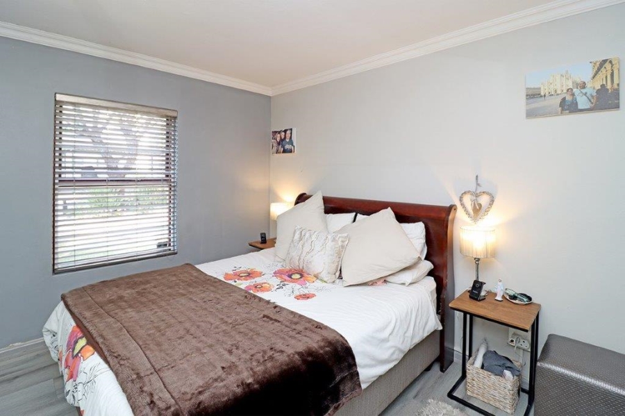 To Let 2 Bedroom Property for Rent in Marais Steyn Park Gauteng