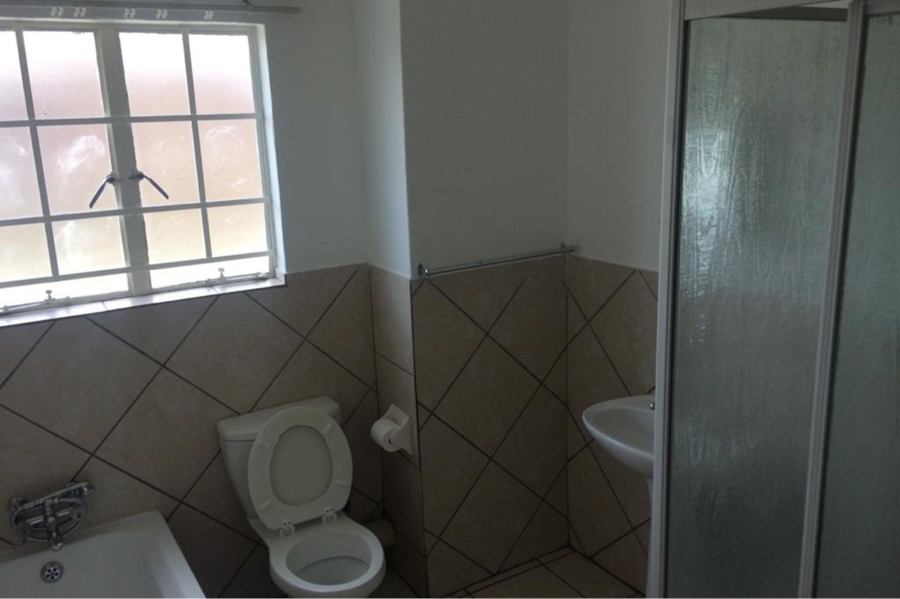 2 Bedroom Property for Sale in Erand Gardens Gauteng