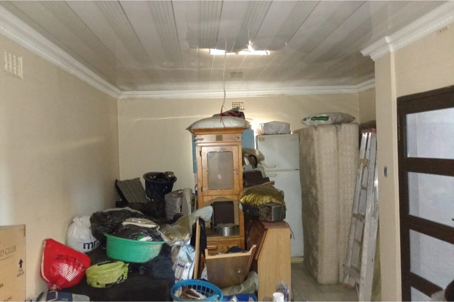 5 Bedroom Property for Sale in Moroka Gauteng