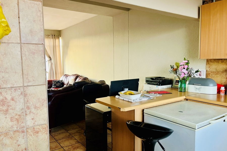 3 Bedroom Property for Sale in New Redruth Gauteng