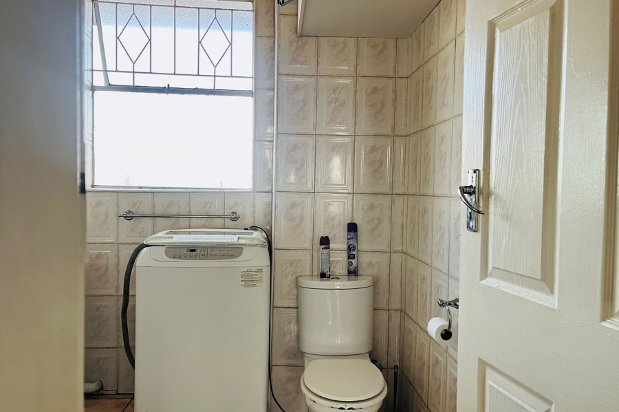 3 Bedroom Property for Sale in New Redruth Gauteng