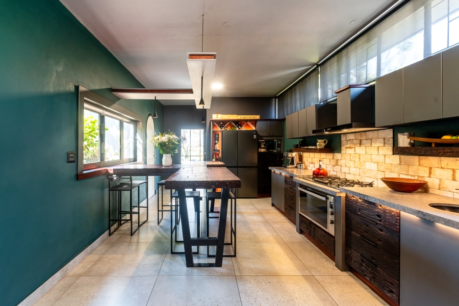 5 Bedroom Property for Sale in Lynnwood Manor Gauteng