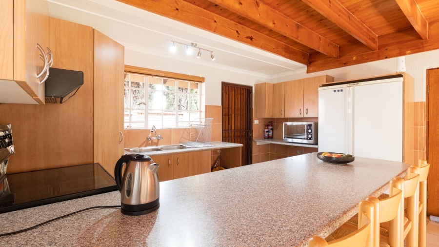 3 Bedroom Property for Sale in Glen Marais Gauteng