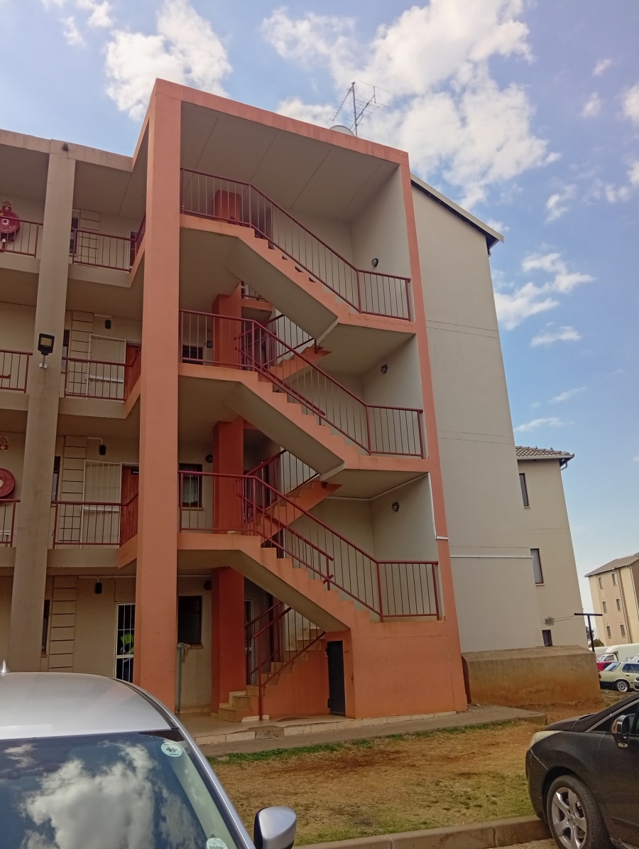 2 Bedroom Property for Sale in Jabulani Gauteng