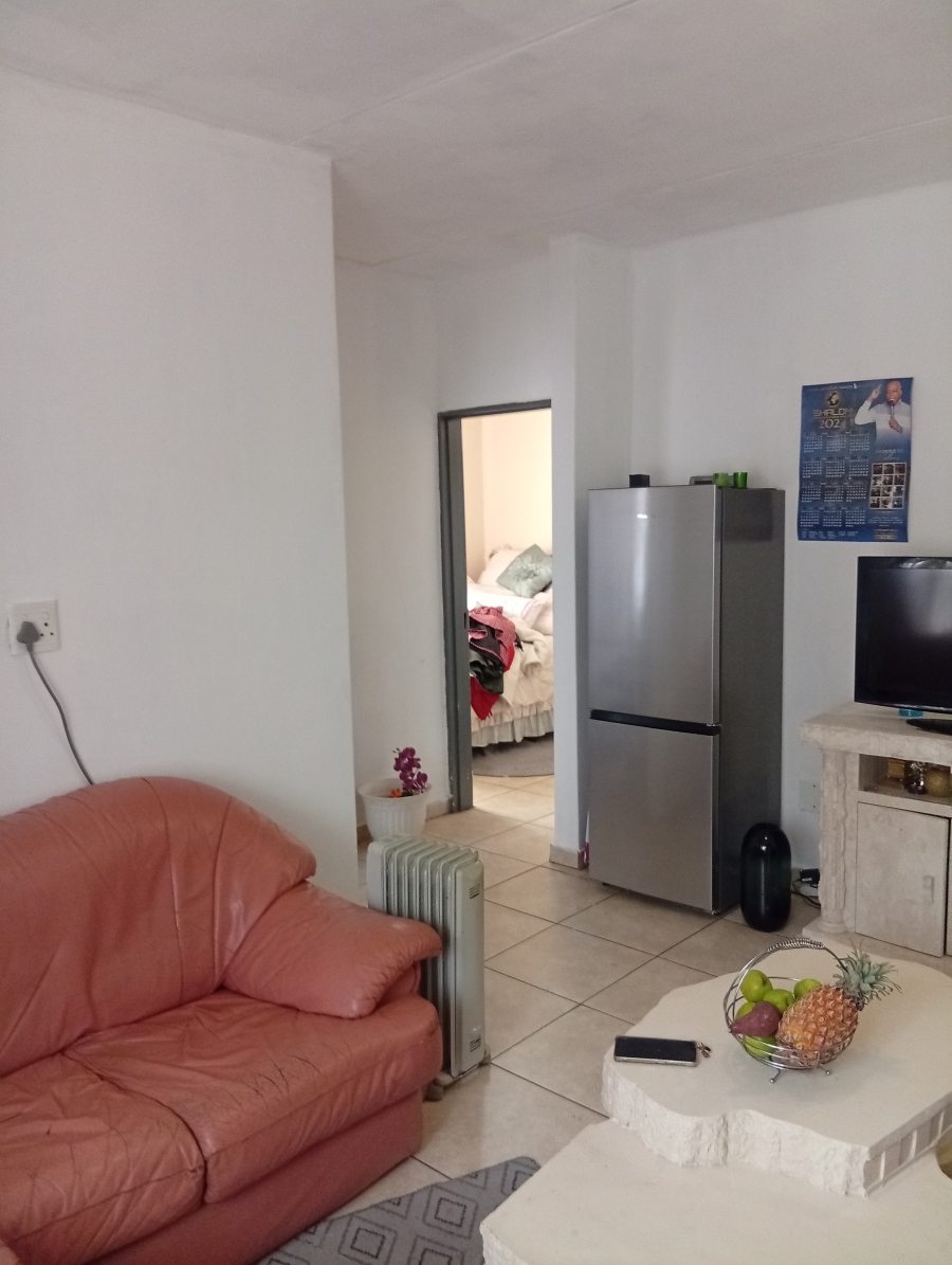2 Bedroom Property for Sale in Jabulani Gauteng