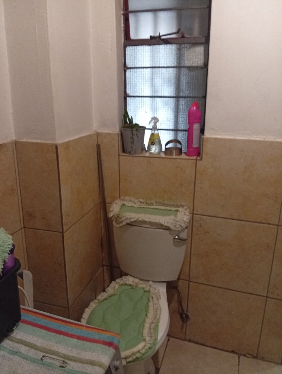 2 Bedroom Property for Sale in Jabulani Gauteng