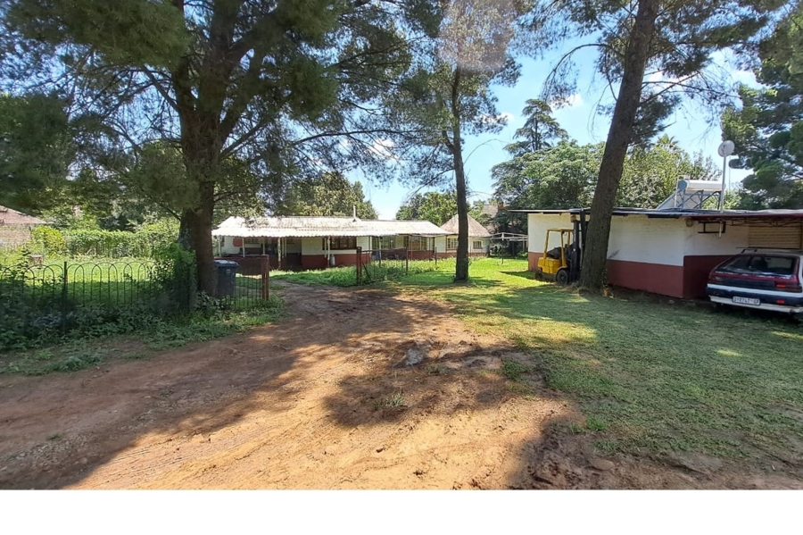 3 Bedroom Property for Sale in Hartzenbergfontein Gauteng
