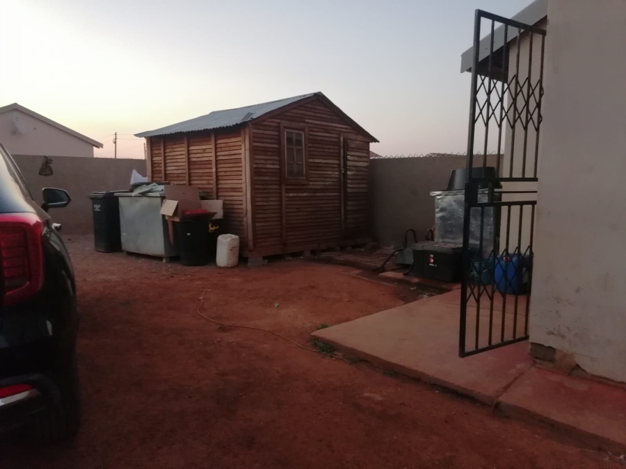 2 Bedroom Property for Sale in Westonaria Gauteng