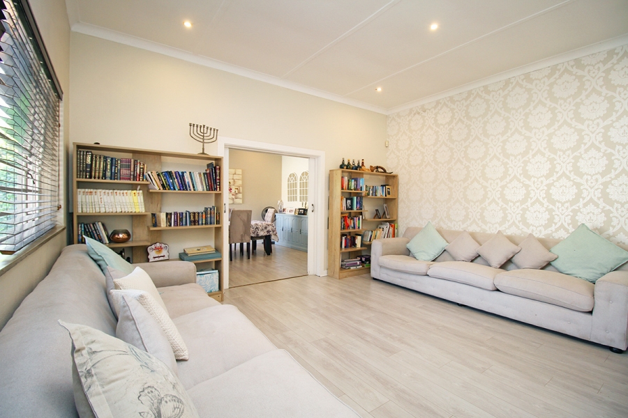 3 Bedroom Property for Sale in Highlands North Gauteng