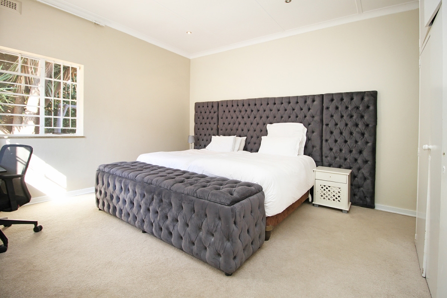 3 Bedroom Property for Sale in Highlands North Gauteng