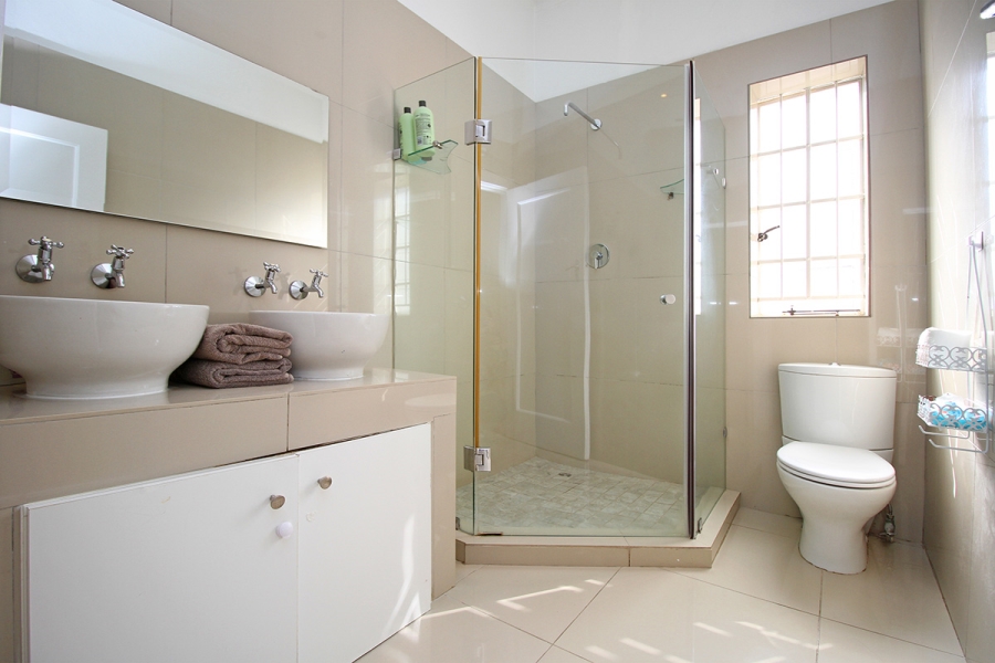 3 Bedroom Property for Sale in Highlands North Gauteng