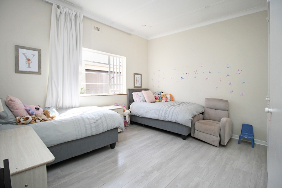 3 Bedroom Property for Sale in Highlands North Gauteng