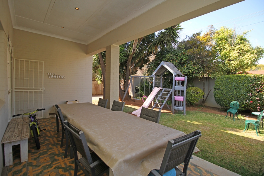 3 Bedroom Property for Sale in Highlands North Gauteng