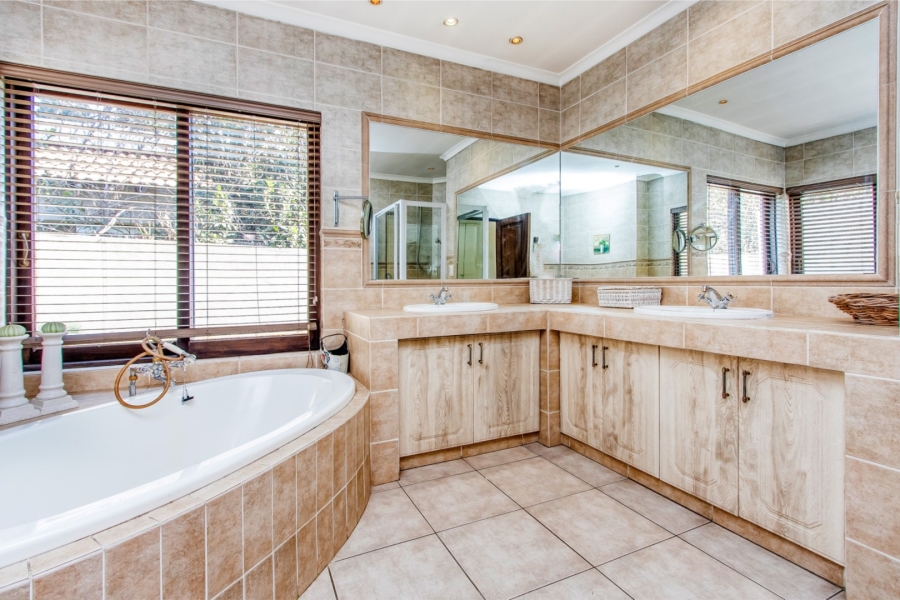 4 Bedroom Property for Sale in Dainfern Ridge Gauteng