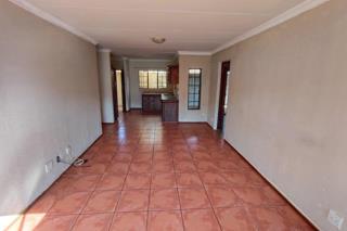 2 Bedroom Property for Sale in Hesteapark Gauteng