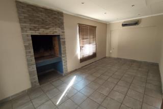 2 Bedroom Property for Sale in Hesteapark Gauteng