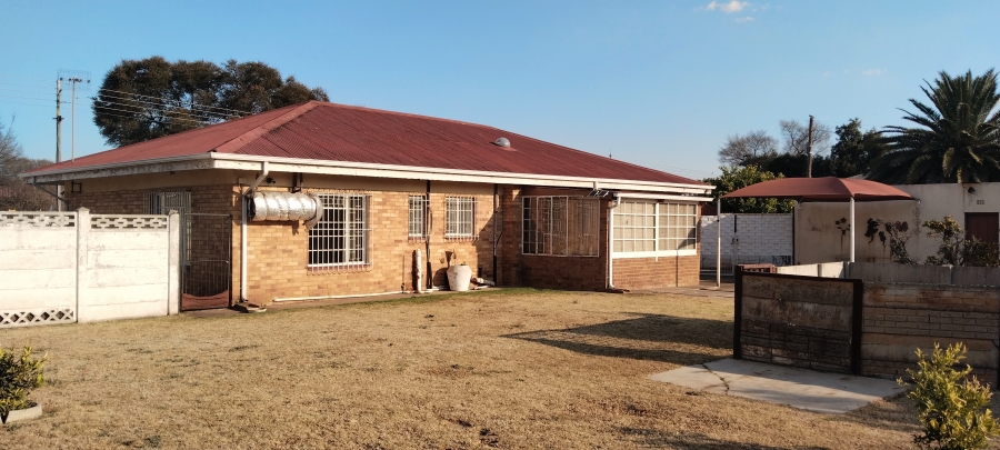 3 Bedroom Property for Sale in Heidelberg Industrial Gauteng