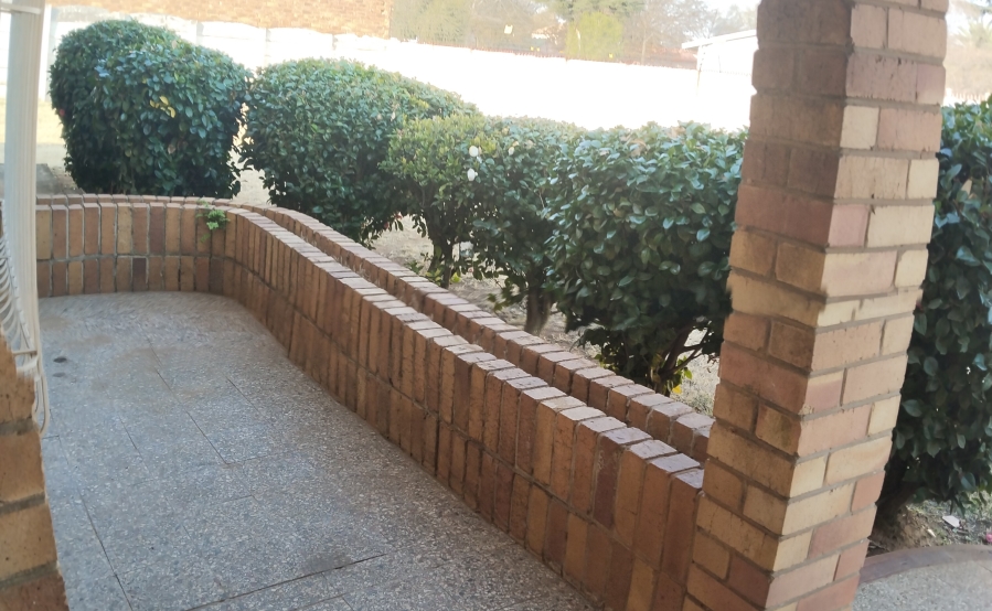 3 Bedroom Property for Sale in Heidelberg Industrial Gauteng
