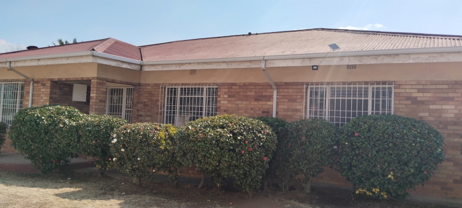 3 Bedroom Property for Sale in Heidelberg Industrial Gauteng