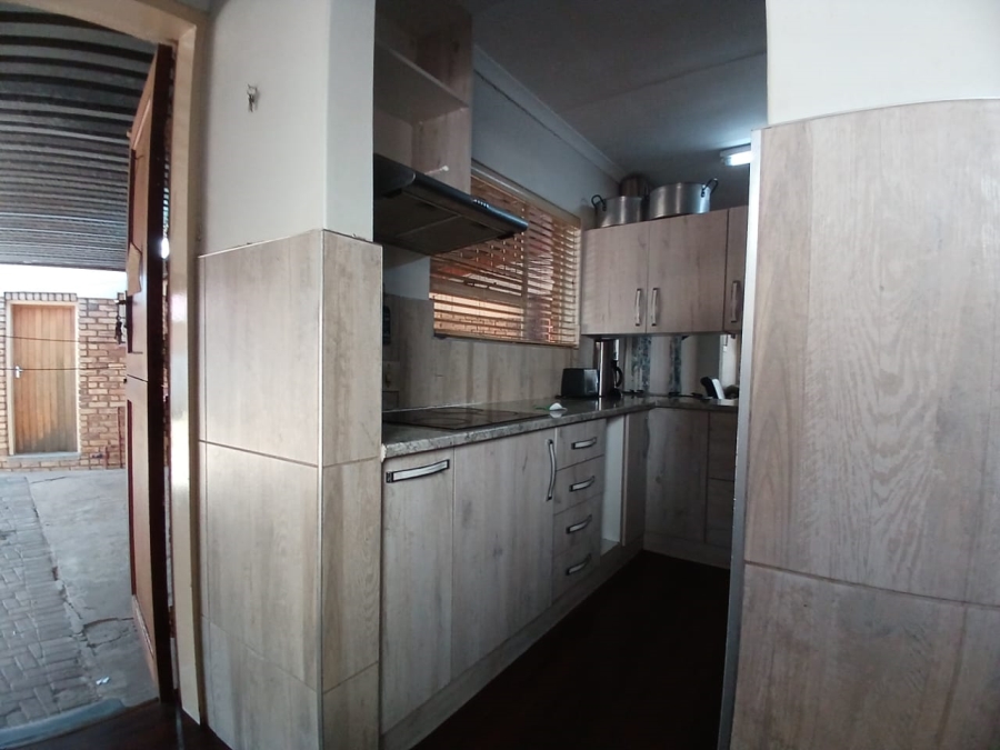 3 Bedroom Property for Sale in Greenhills Gauteng