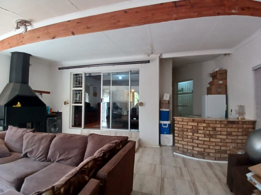 3 Bedroom Property for Sale in Greenhills Gauteng