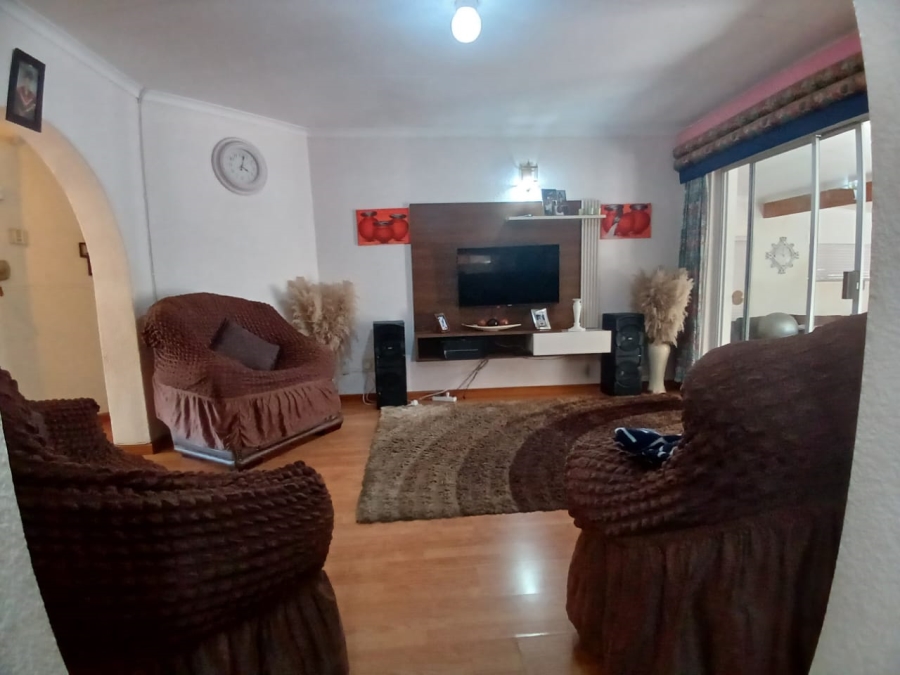 3 Bedroom Property for Sale in Greenhills Gauteng