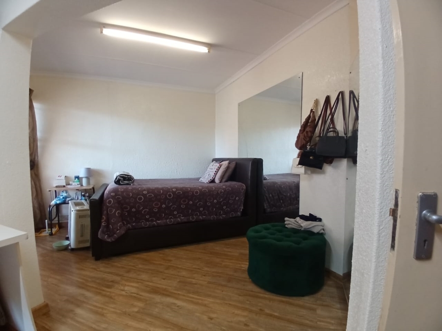 3 Bedroom Property for Sale in Greenhills Gauteng