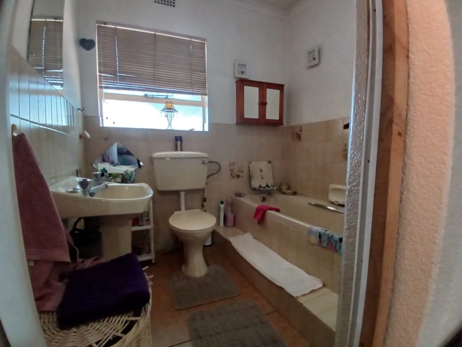 3 Bedroom Property for Sale in Greenhills Gauteng