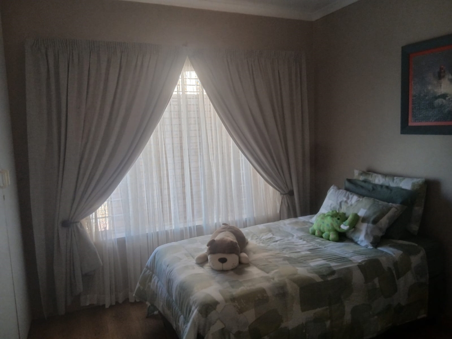 3 Bedroom Property for Sale in Greenhills Gauteng