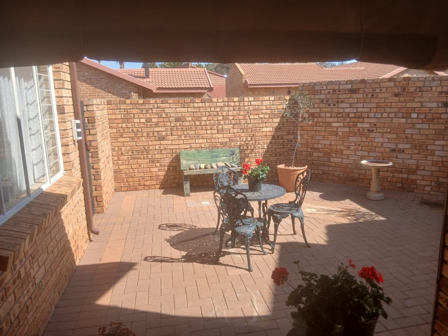 3 Bedroom Property for Sale in Greenhills Gauteng