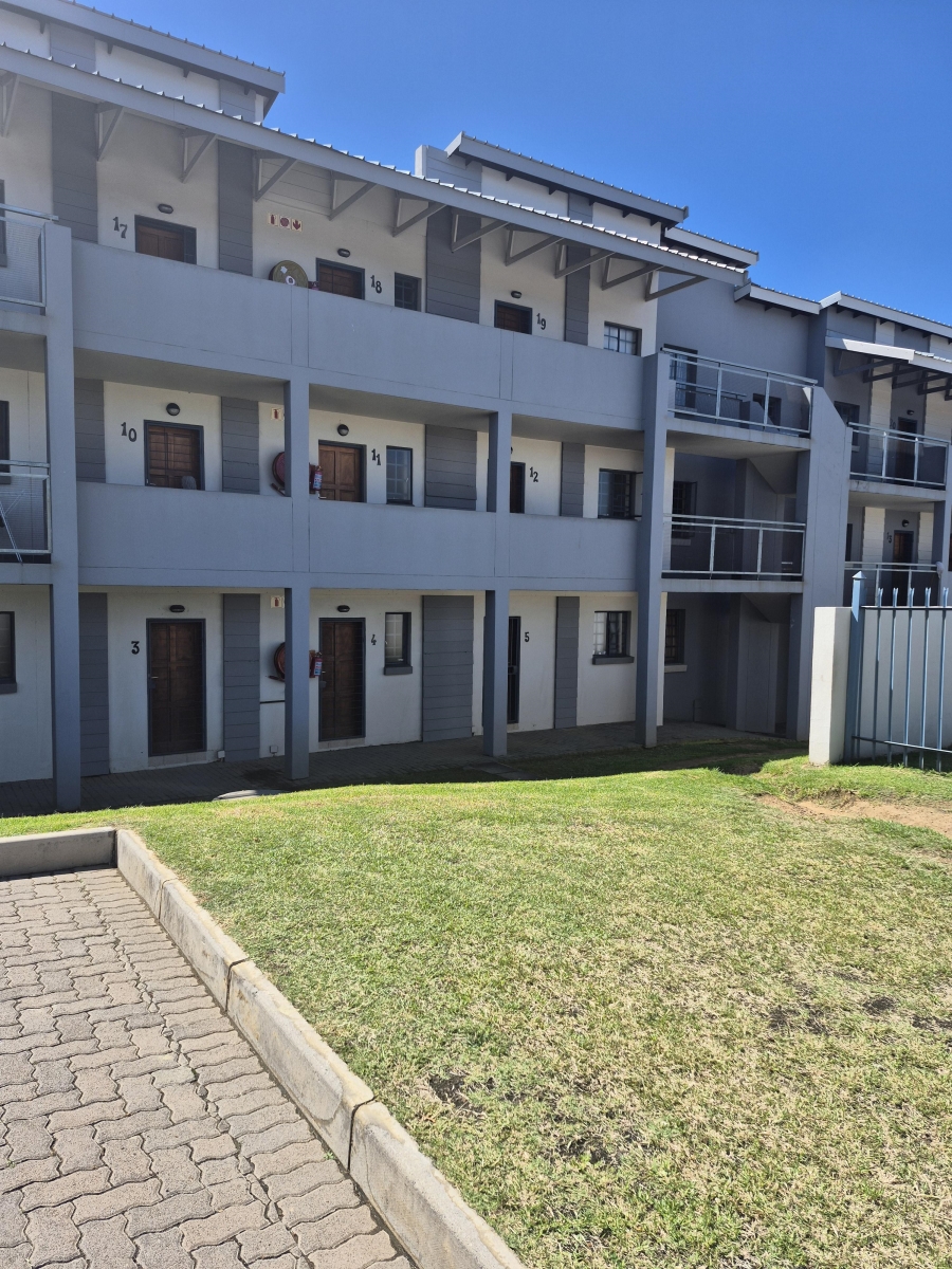 2 Bedroom Property for Sale in Noordwyk Gauteng
