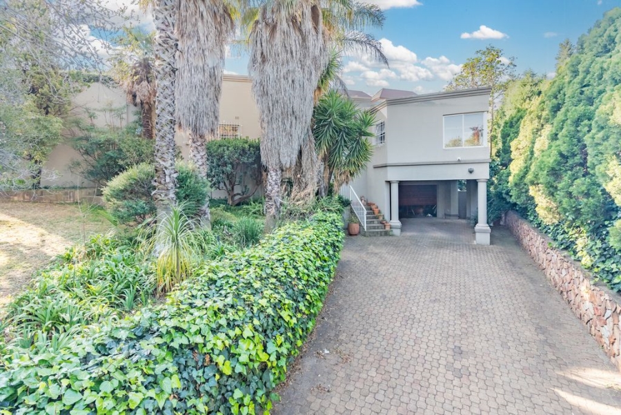4 Bedroom Property for Sale in Northcliff Gauteng