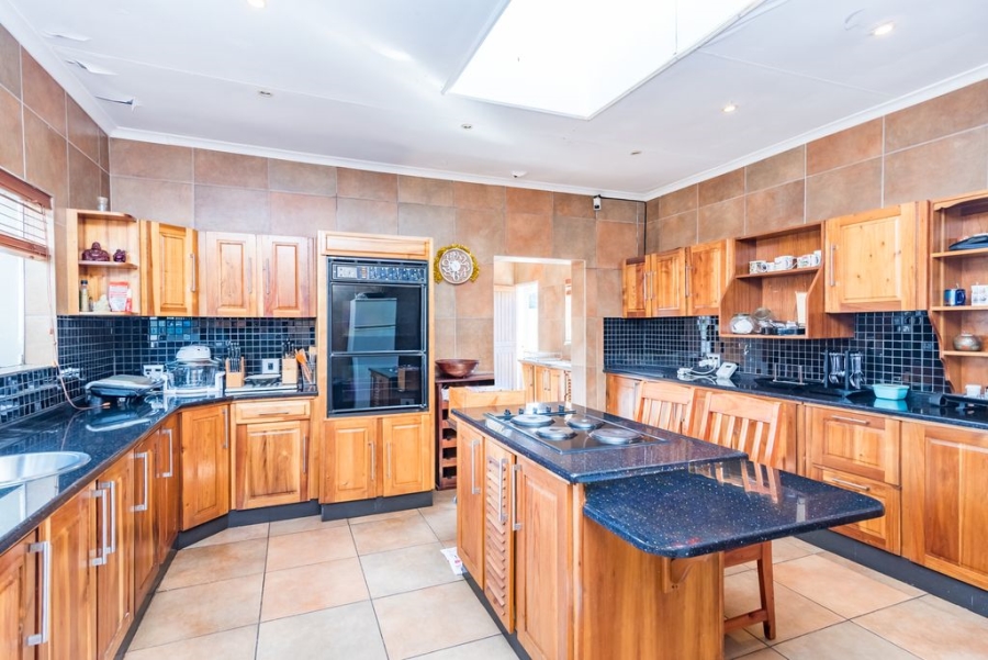 4 Bedroom Property for Sale in Northcliff Gauteng