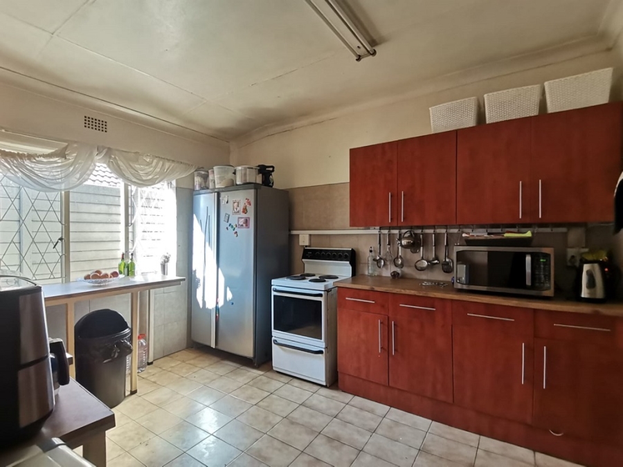 3 Bedroom Property for Sale in Brackenhurst Gauteng