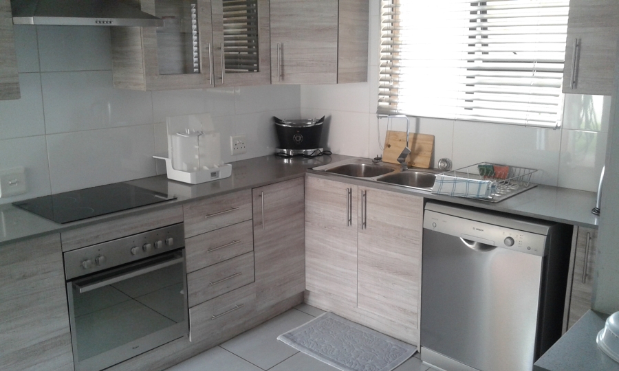 To Let 3 Bedroom Property for Rent in Sylviavale Gauteng
