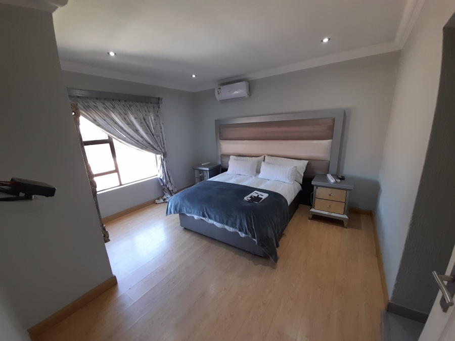 To Let 3 Bedroom Property for Rent in Sylviavale Gauteng
