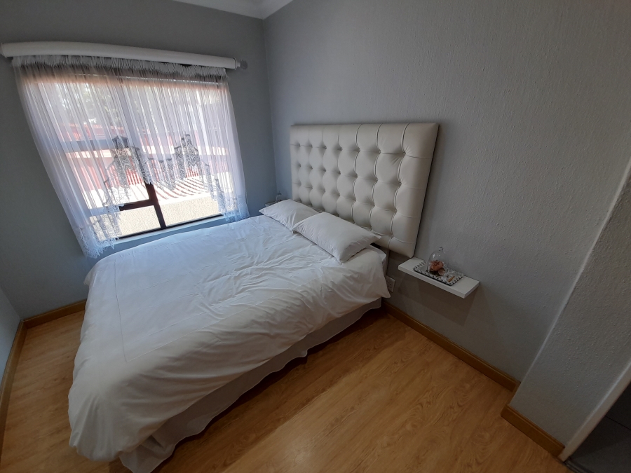 To Let 3 Bedroom Property for Rent in Sylviavale Gauteng