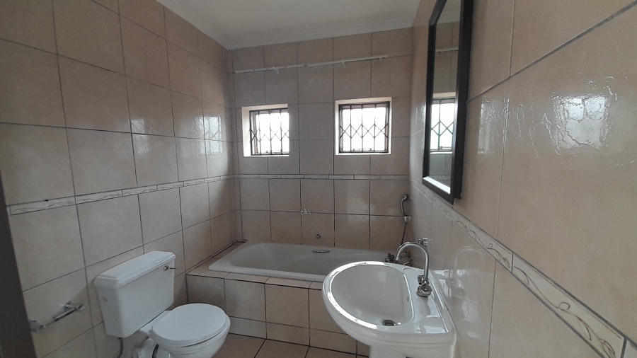 To Let 3 Bedroom Property for Rent in Bergsig Gauteng