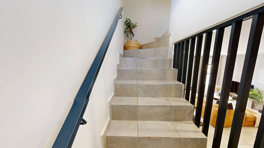4 Bedroom Property for Sale in Lotus Gardens Gauteng