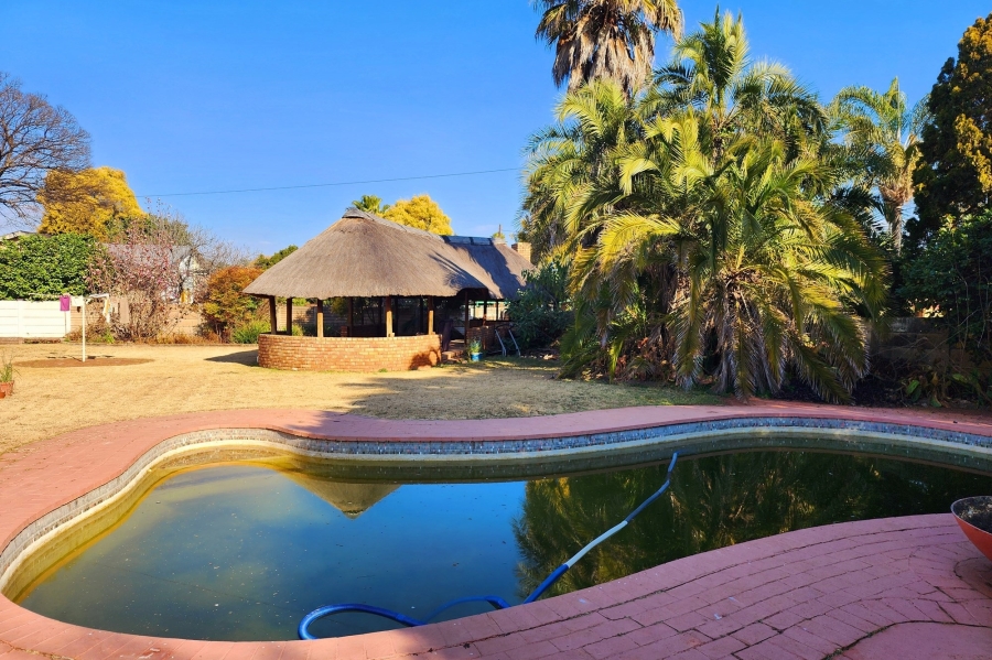 4 Bedroom Property for Sale in Clubview Gauteng