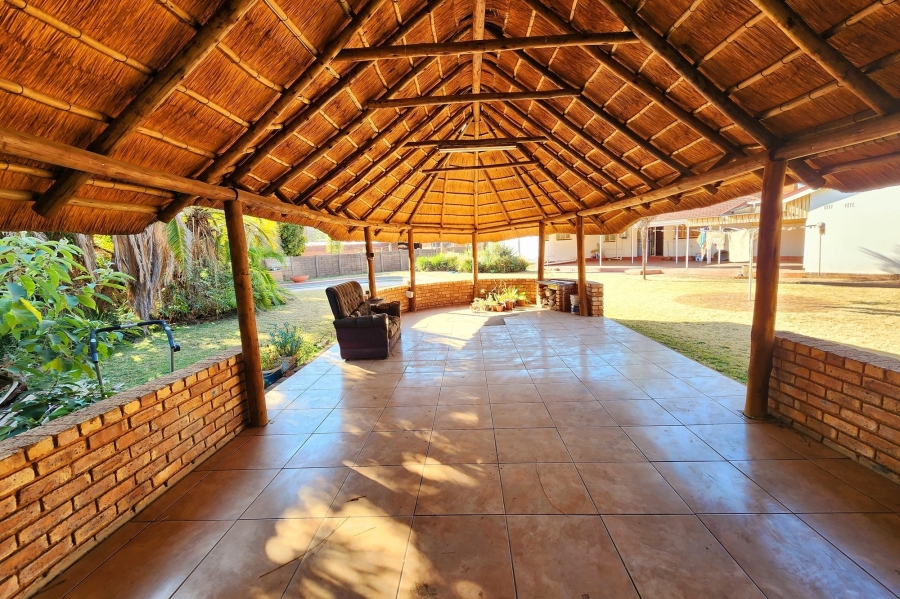 4 Bedroom Property for Sale in Clubview Gauteng