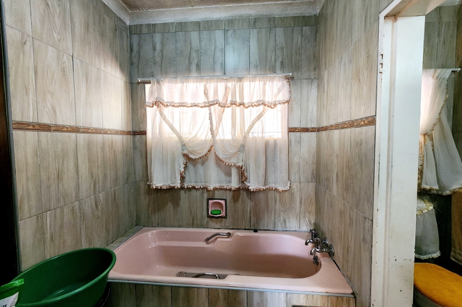 4 Bedroom Property for Sale in Clubview Gauteng