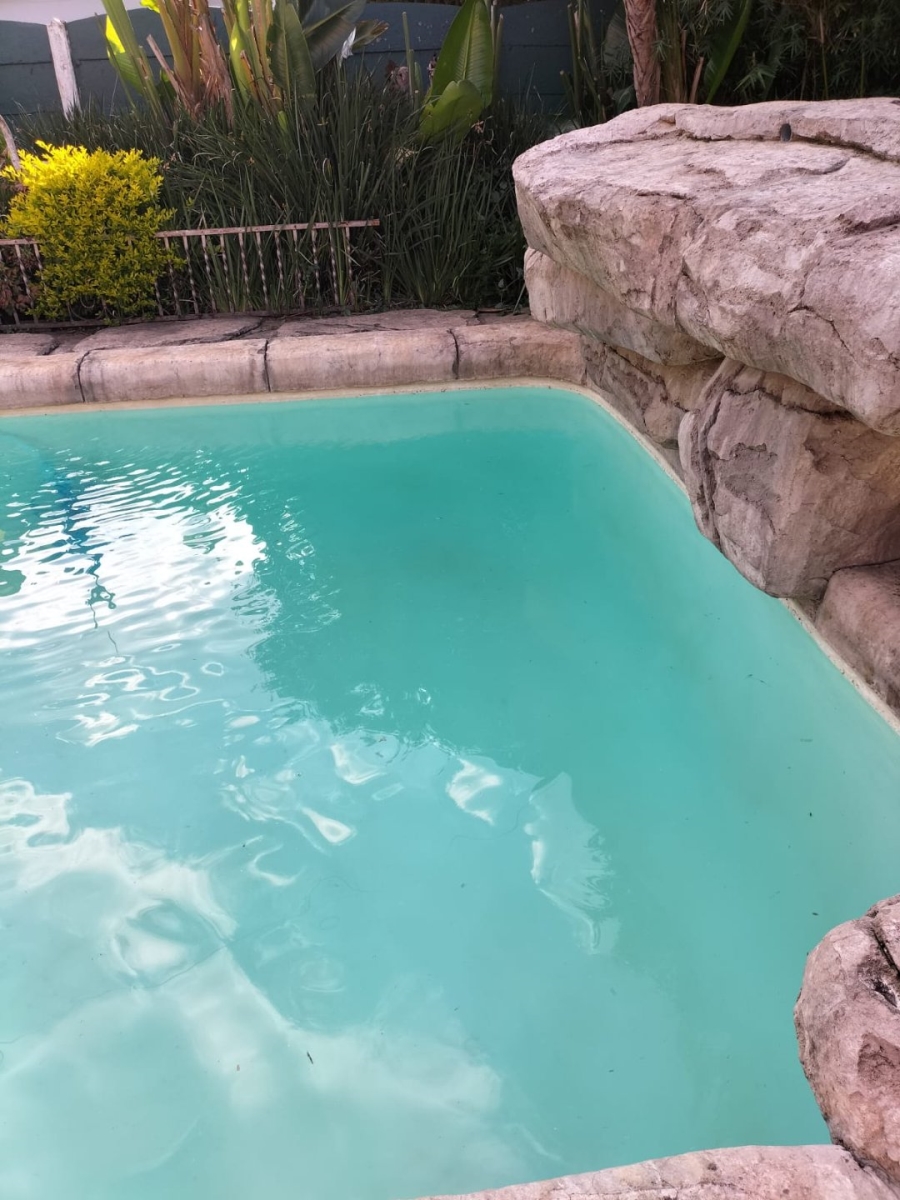 3 Bedroom Property for Sale in Sunair Park Gauteng