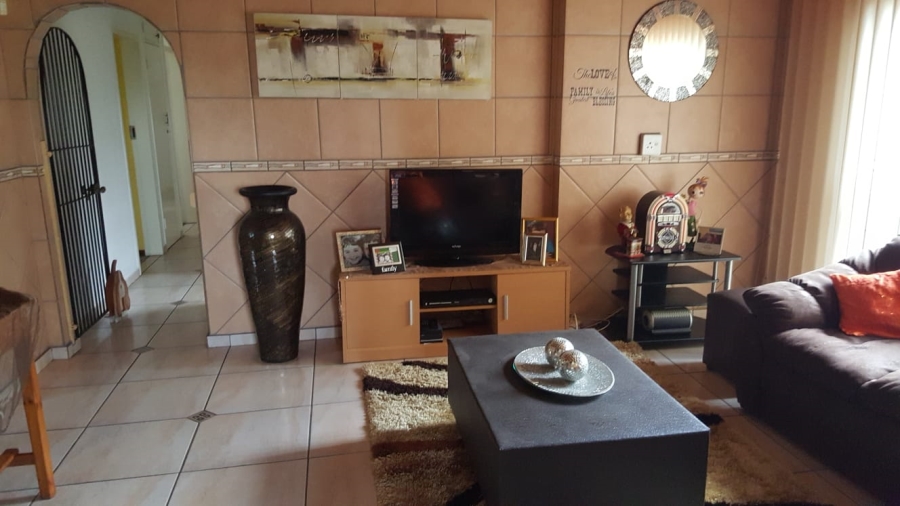 3 Bedroom Property for Sale in Sunair Park Gauteng