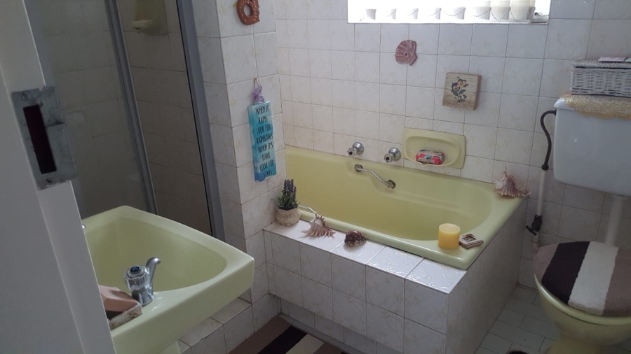 3 Bedroom Property for Sale in Sunair Park Gauteng