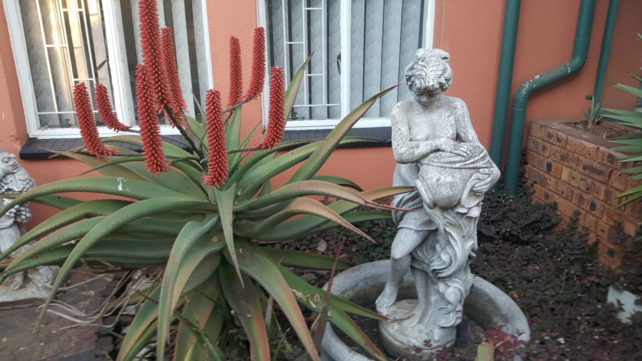 3 Bedroom Property for Sale in Sunair Park Gauteng