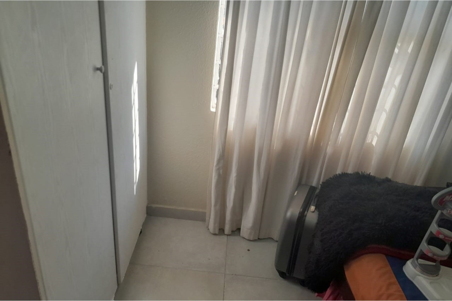 2 Bedroom Property for Sale in Rembrandt Ridge Gauteng