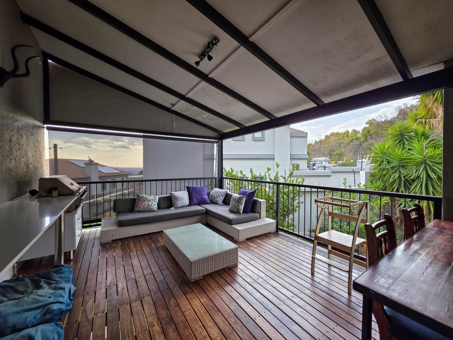 4 Bedroom Property for Sale in Faerie Glen Gauteng